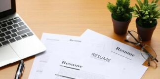 How to Make a Resume Stand Out: 4 Easy Tips