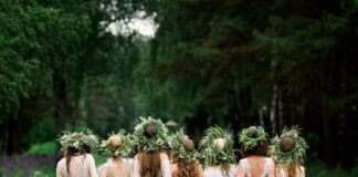 How to Choose Bridesmaids: 3 Easy Tips