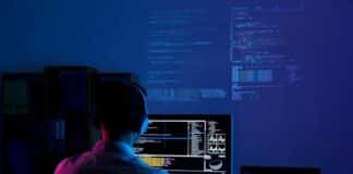 5 Reasons to Become a Software Developer