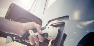 Hybrid vs Electric Car: What Are the Differences?