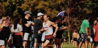 Top 5 Reasons Relay Racing is Funner Than Running Alone