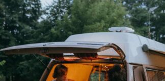How to Live the Van Life: A Quick Guide