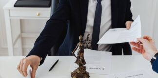 The right lawyer will make your divorce proceedings a stress-free affair!