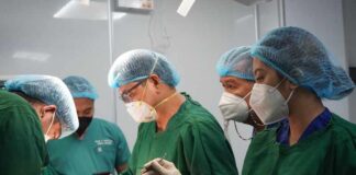 5 Important Factors to Consider Before Undergoing Plastic Surgery